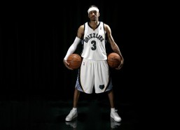 中国体彩网官方首页：詹姆斯豪言突破位置束缚，全能天赋助我无缝融入任何球队体系