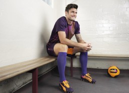 中国体彩|紫金军团化身远征劲旅，湖人客场8胜2负战绩揭秘，联盟第三背后藏何蜕变？